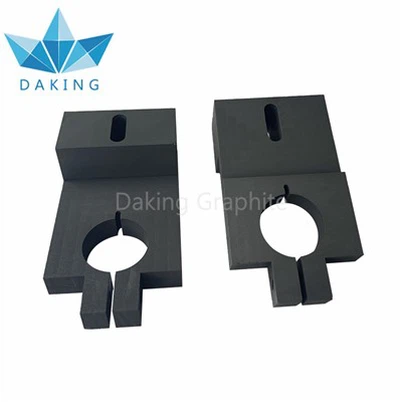 Деталі, оброблені графітом